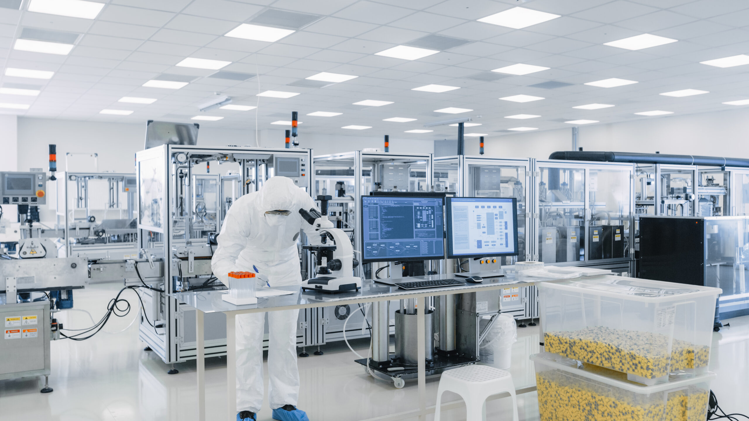 Shot,Of,Sterile,High,Precision,Manufacturing,Laboratory,Where,Scientists,In